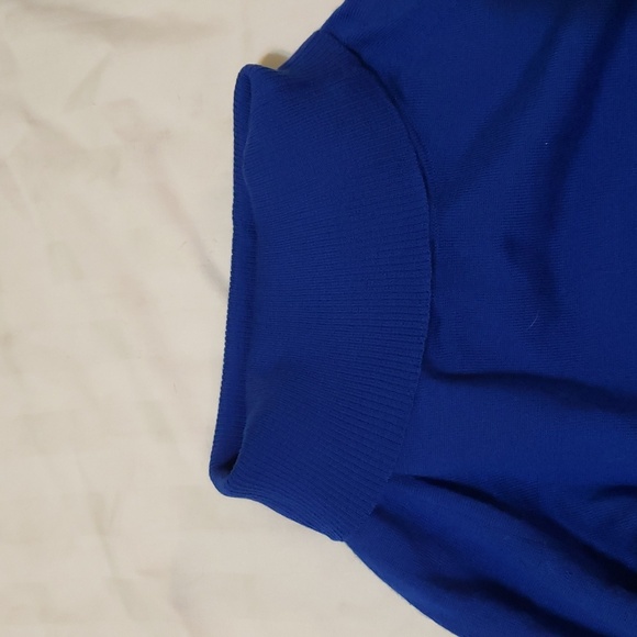 Vibrant blue sweater - Picture 5 of 6